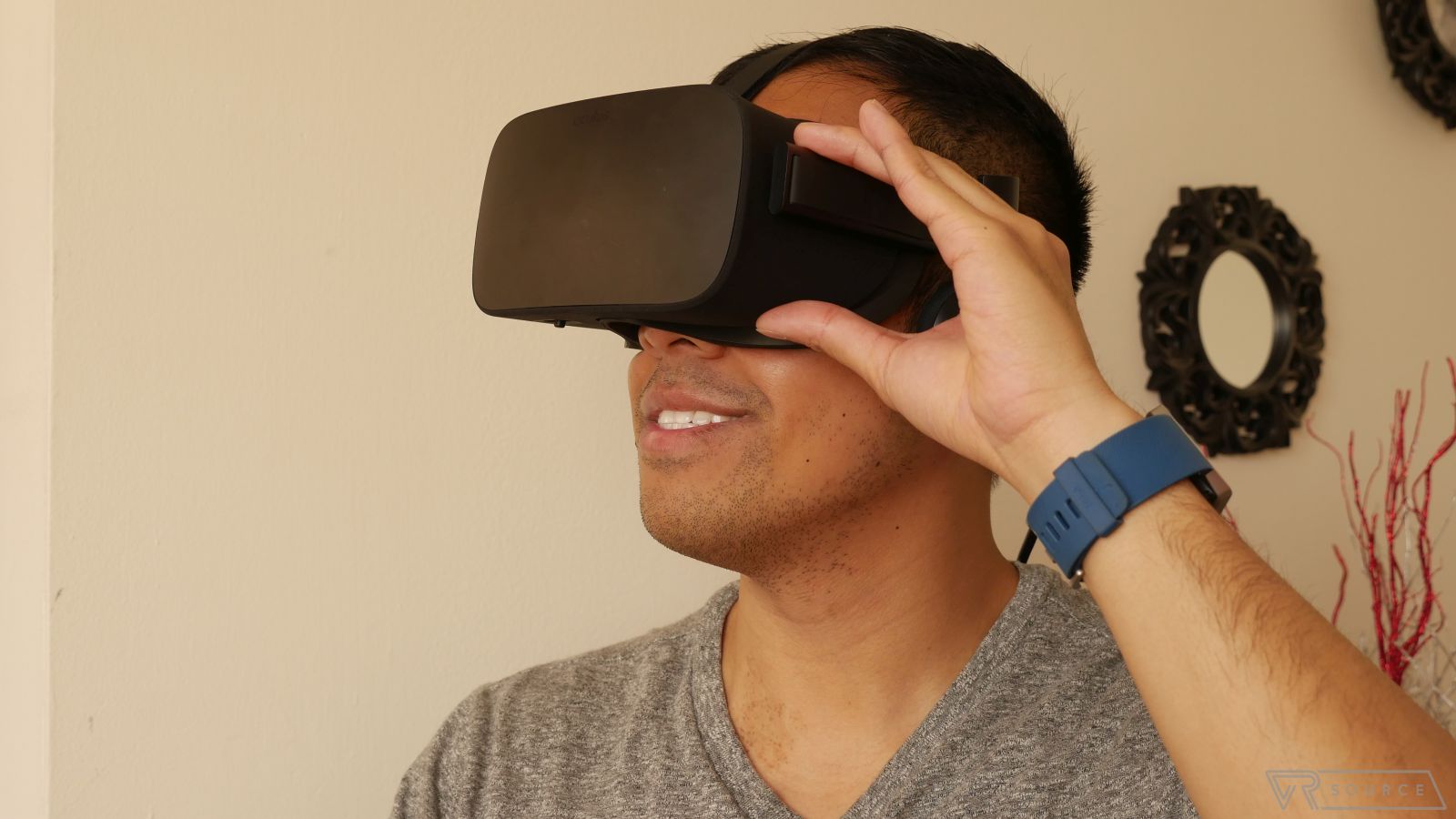 Виар видео страшное. Шлем Oculus Rift. VR Headset (Oculus Rift). Oculus Rift 2. Oculus Rift 2016.